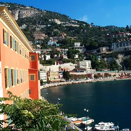 Quai Des Marinieres Ap2015 By Riviera Homes דירה