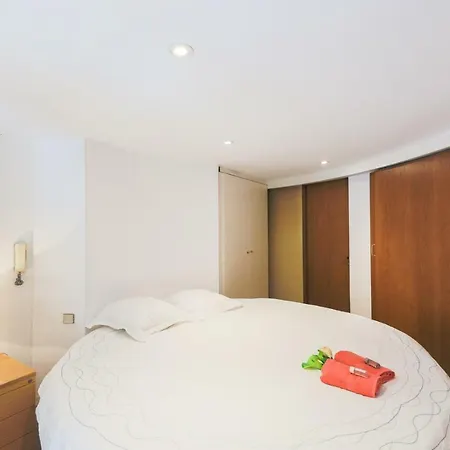 Quai Des Marinieres Ap2015 By Riviera Homes Apartment *