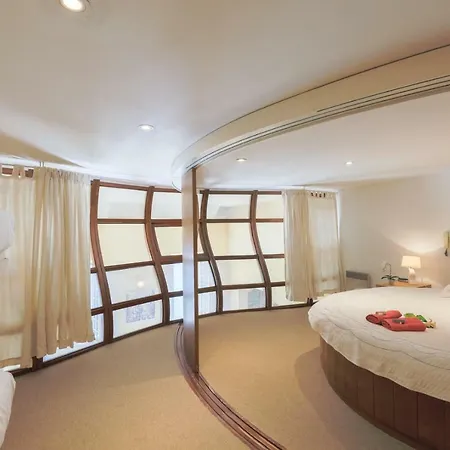 Quai Des Marinieres Ap2015 By Riviera Homes * Villefranche-sur-Mer